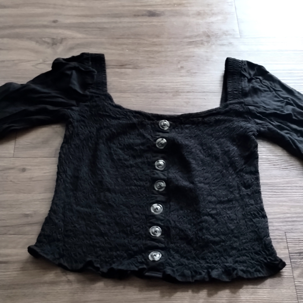 Black long sleeve shirt